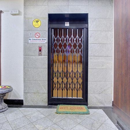 Hotel Super Collection O Alekhya Residency Hyderabad Exterior foto