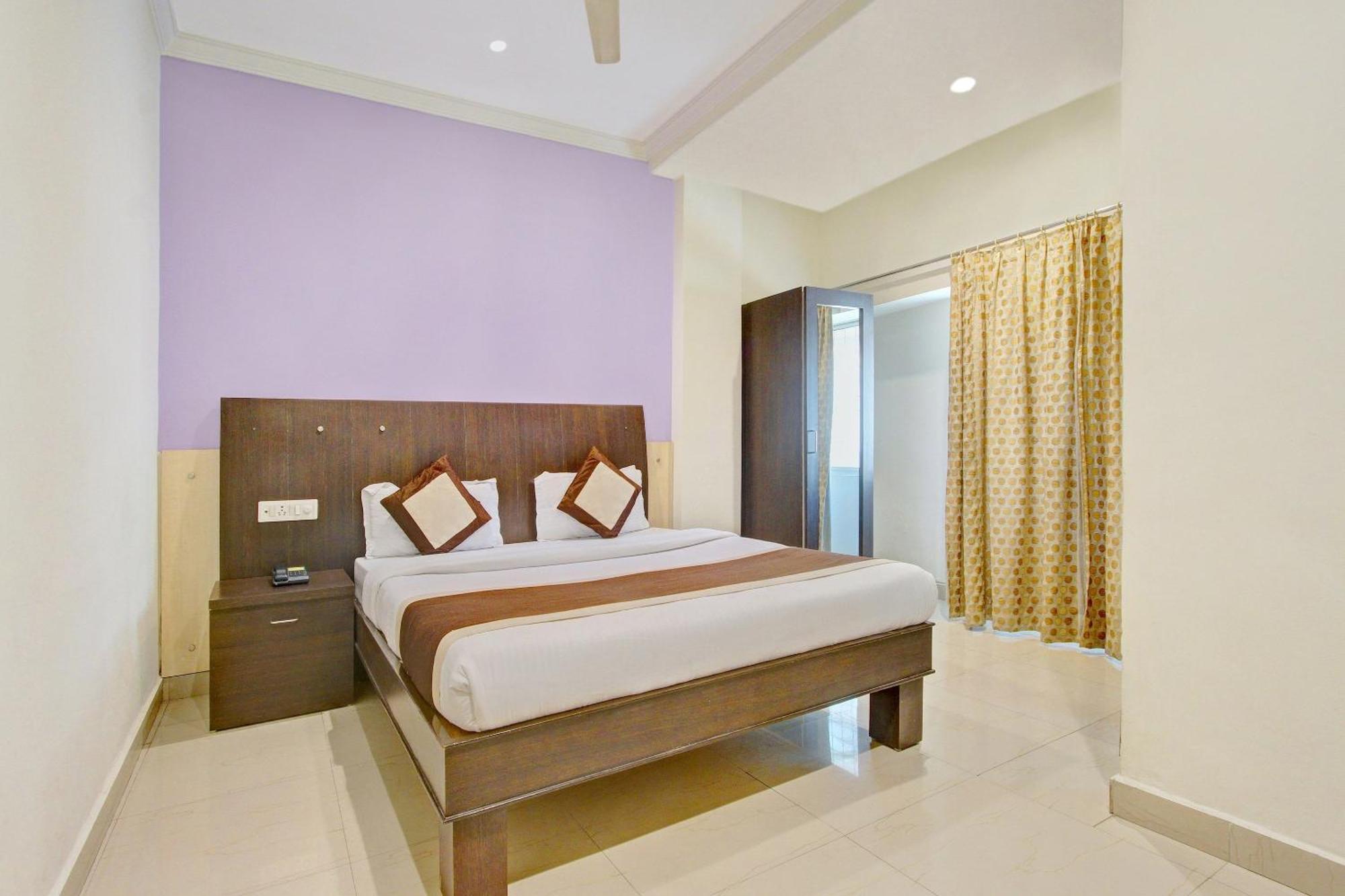 Hotel Super Collection O Alekhya Residency Hyderabad Exterior foto