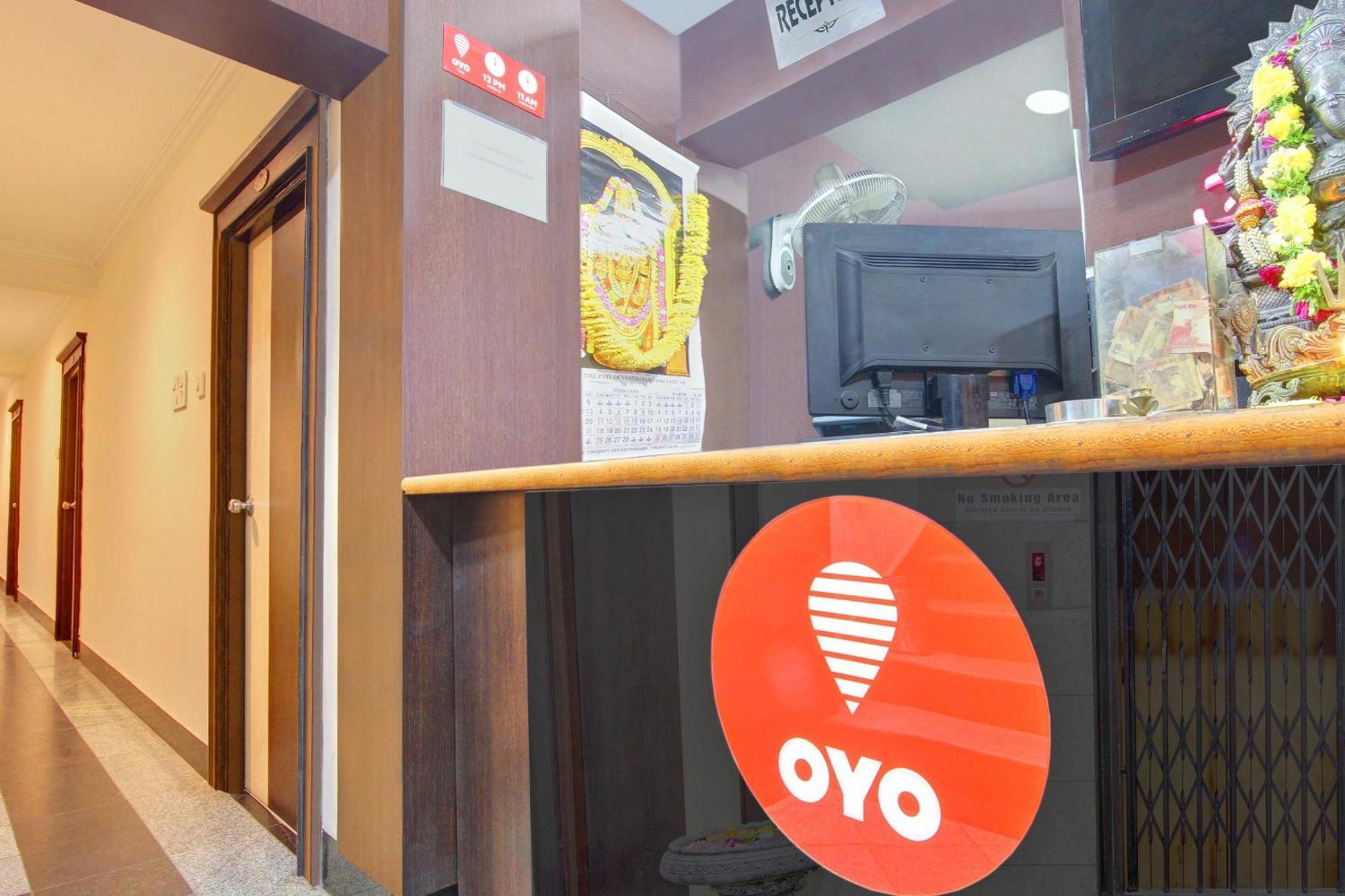 Hotel Super Collection O Alekhya Residency Hyderabad Exterior foto