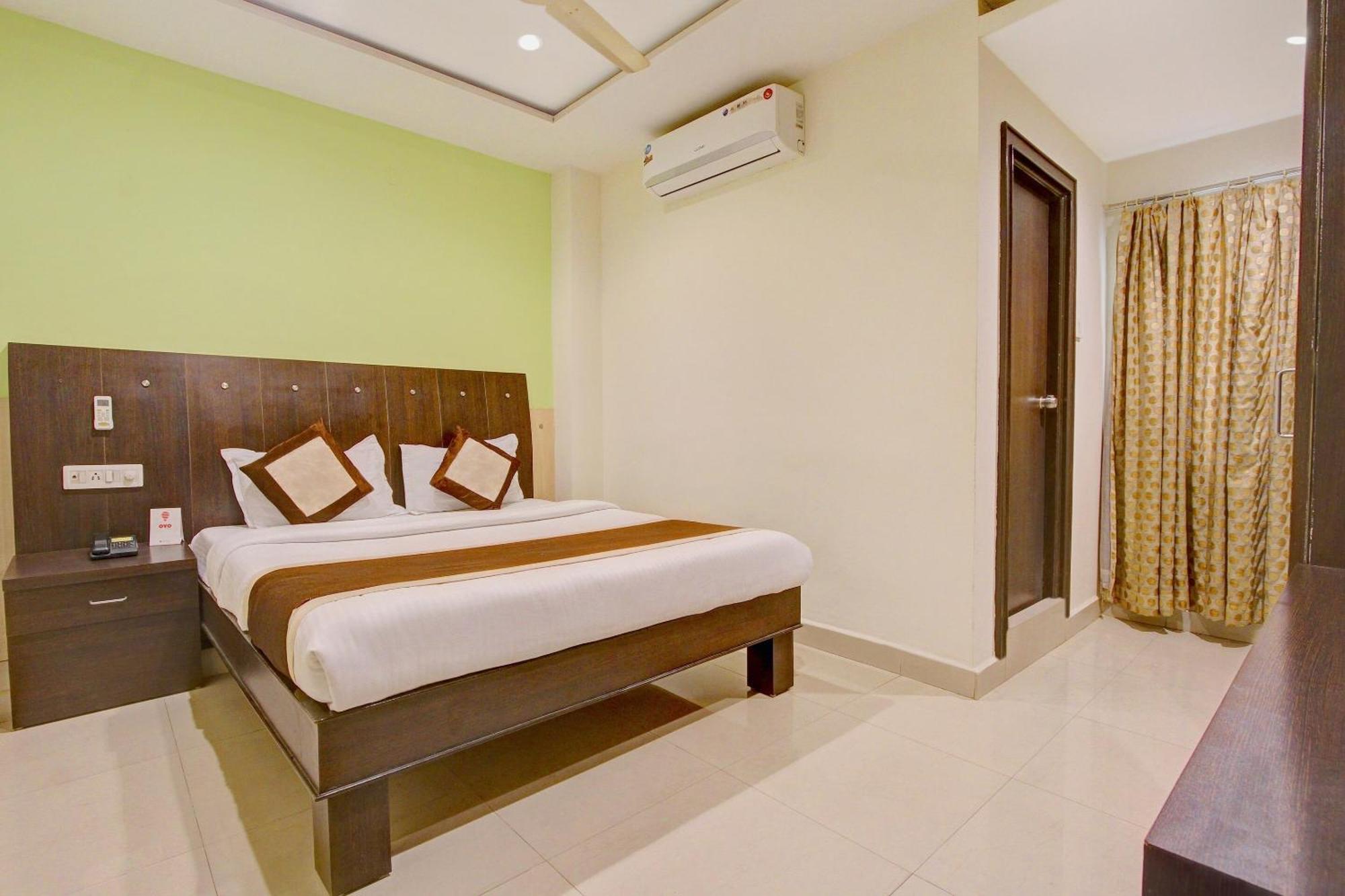 Hotel Super Collection O Alekhya Residency Hyderabad Exterior foto