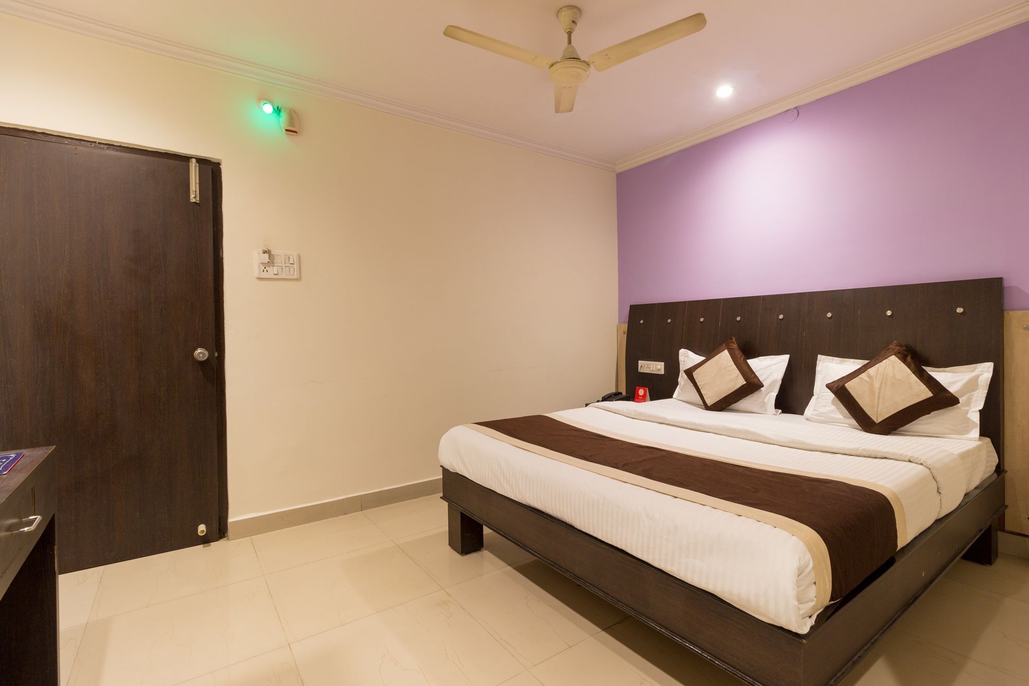 Hotel Super Collection O Alekhya Residency Hyderabad Exterior foto