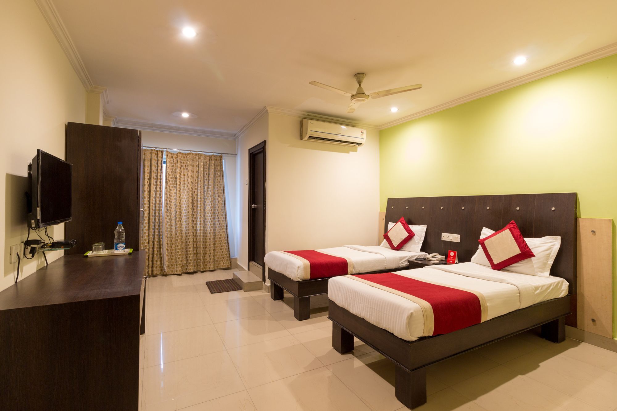 Hotel Super Collection O Alekhya Residency Hyderabad Exterior foto